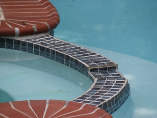 Tile 2x2 Spa Dam Wall
